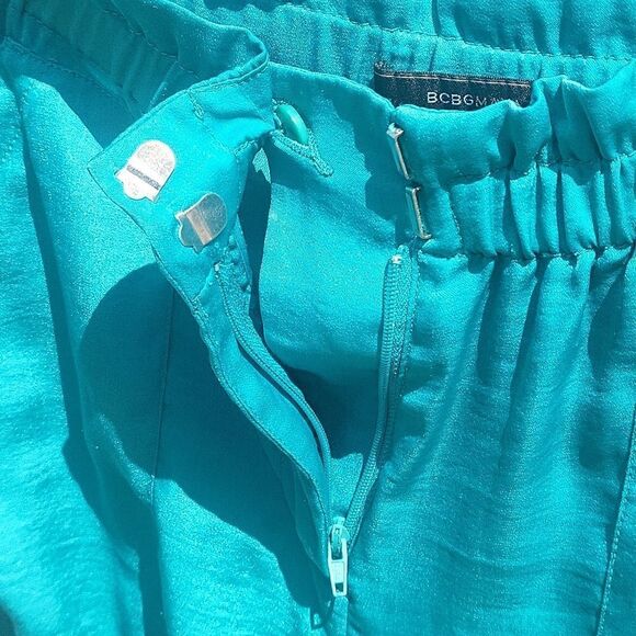 BCBG MaxAzria Bennet Ankle Pants Blue Surf Green Paper Bag Waist - Picture 5 of 7